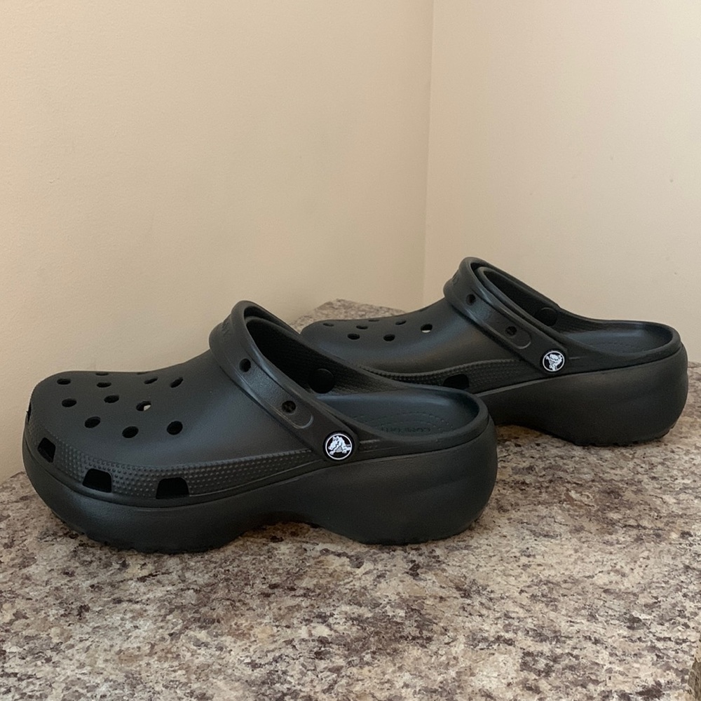 Black Platform Crocs